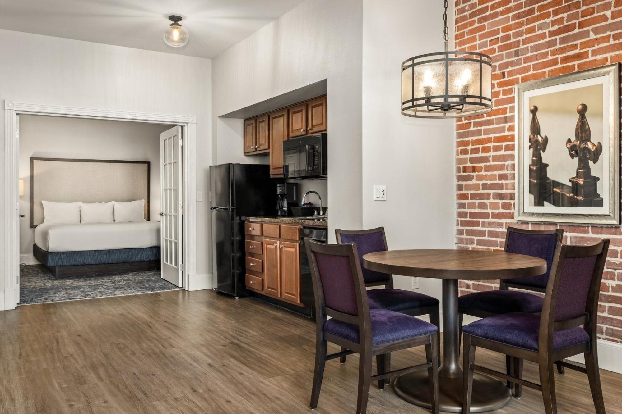 Club Wyndham La Belle Maison Новый Орлеан Экстерьер фото
