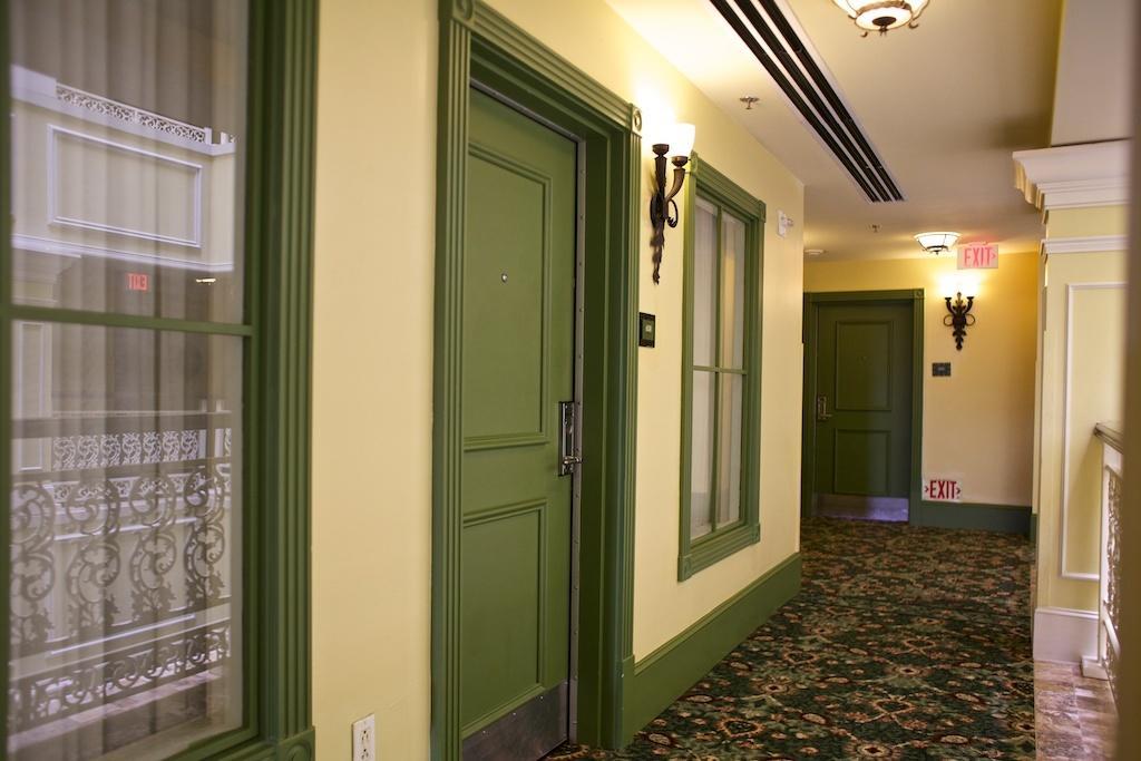 Club Wyndham La Belle Maison Новый Орлеан Номер фото