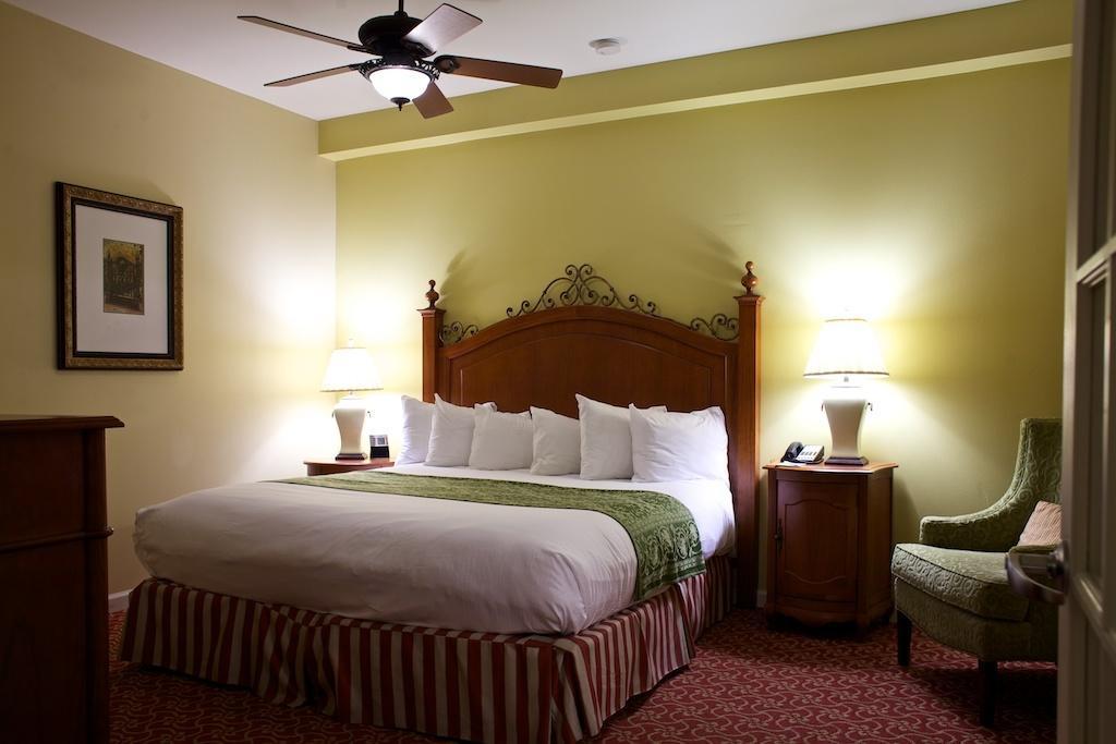 Club Wyndham La Belle Maison Новый Орлеан Номер фото